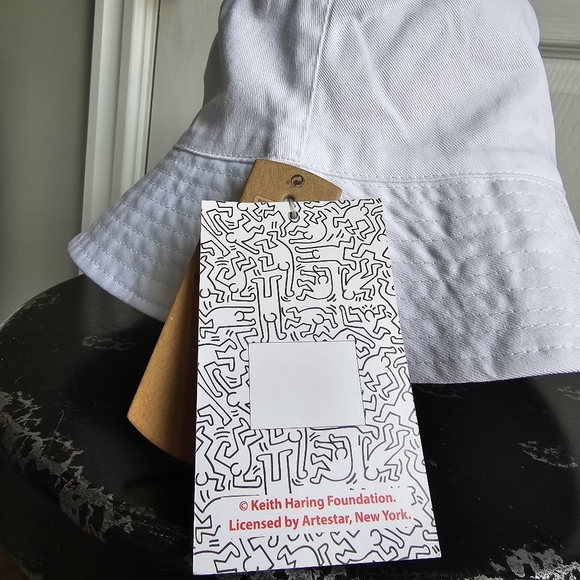 🍋 Keith Haring Ladies Bucket Hat - Picture 5 of 6